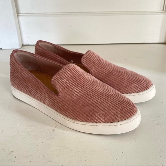 Birdies Shoes - Birdies The Swift in carnation corduroy